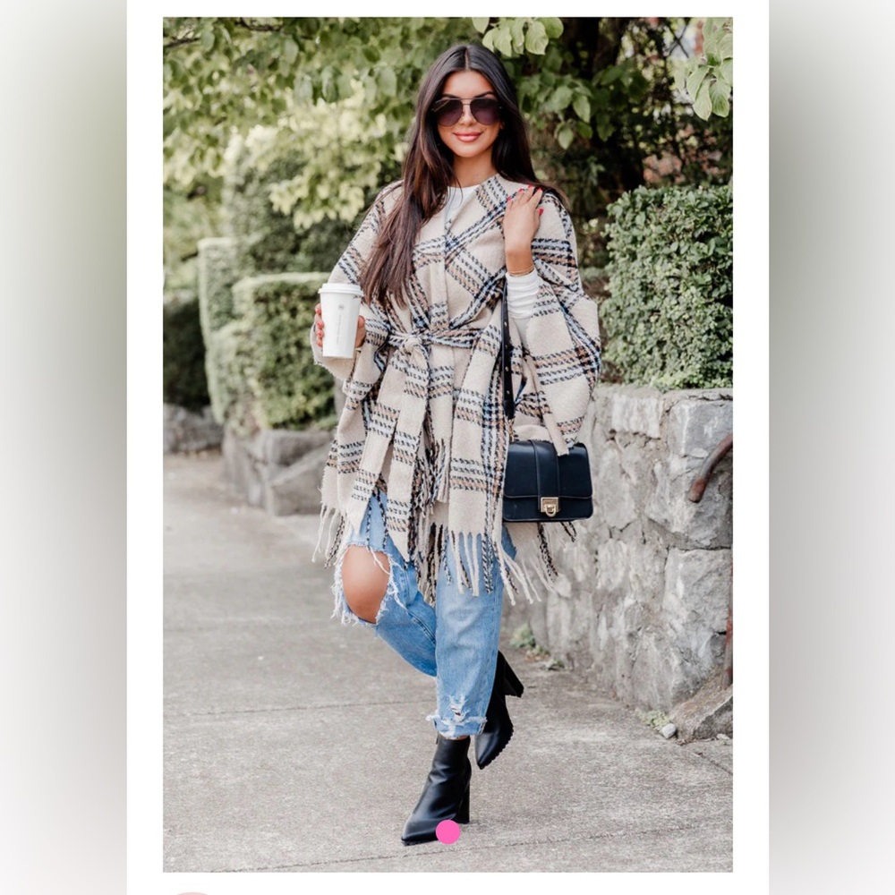 Full Of Hope Beige Plaid Poncho - ONE SIZE × 1